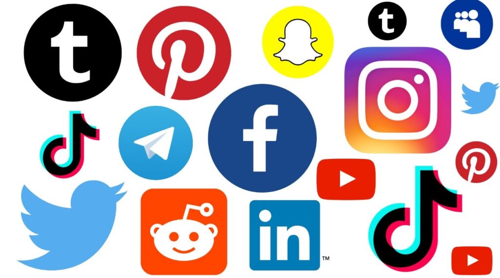 learn and earn profits online with social media platforms